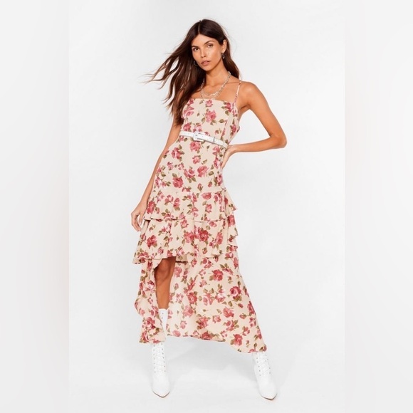 NWT Nasty Gal Waterfall-En For You Floral Halter Dress US 2 - Picture 1 of 11